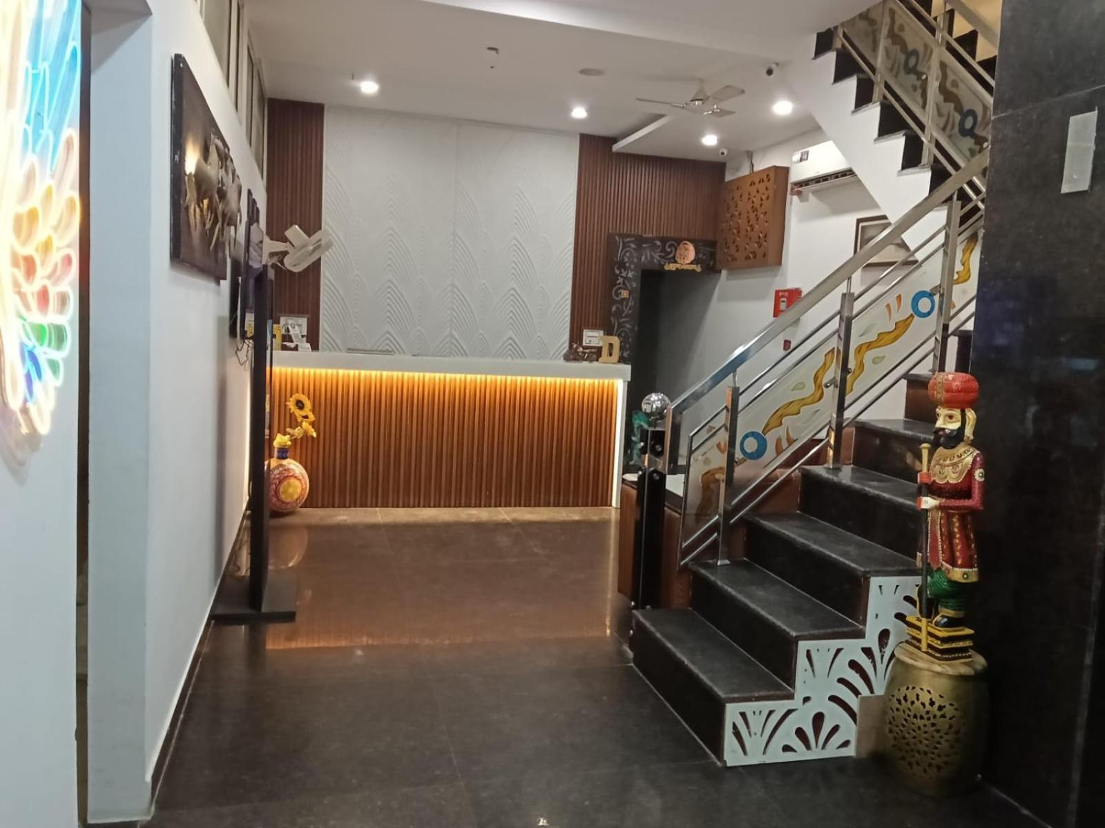 Hotel D Plaza Zirakpur Exterior foto